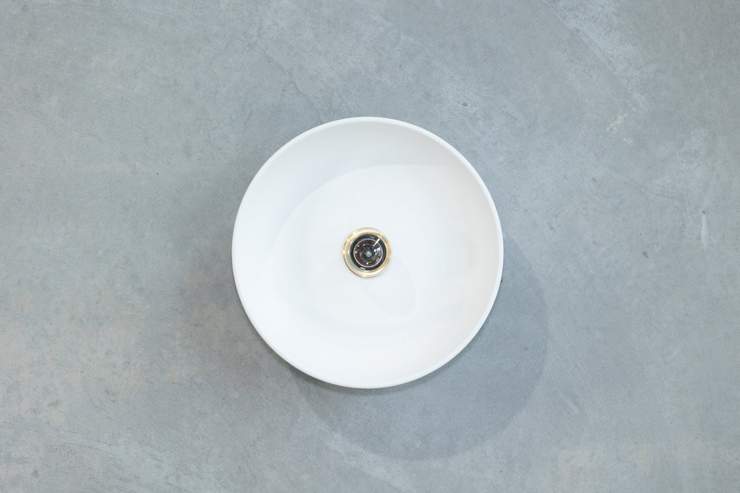 Lona wall sconce