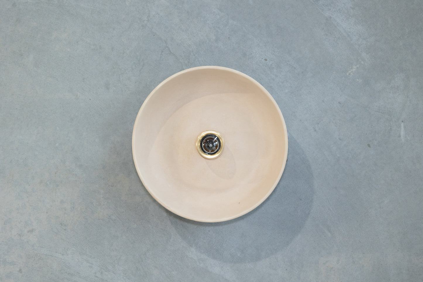 Lona wall sconce