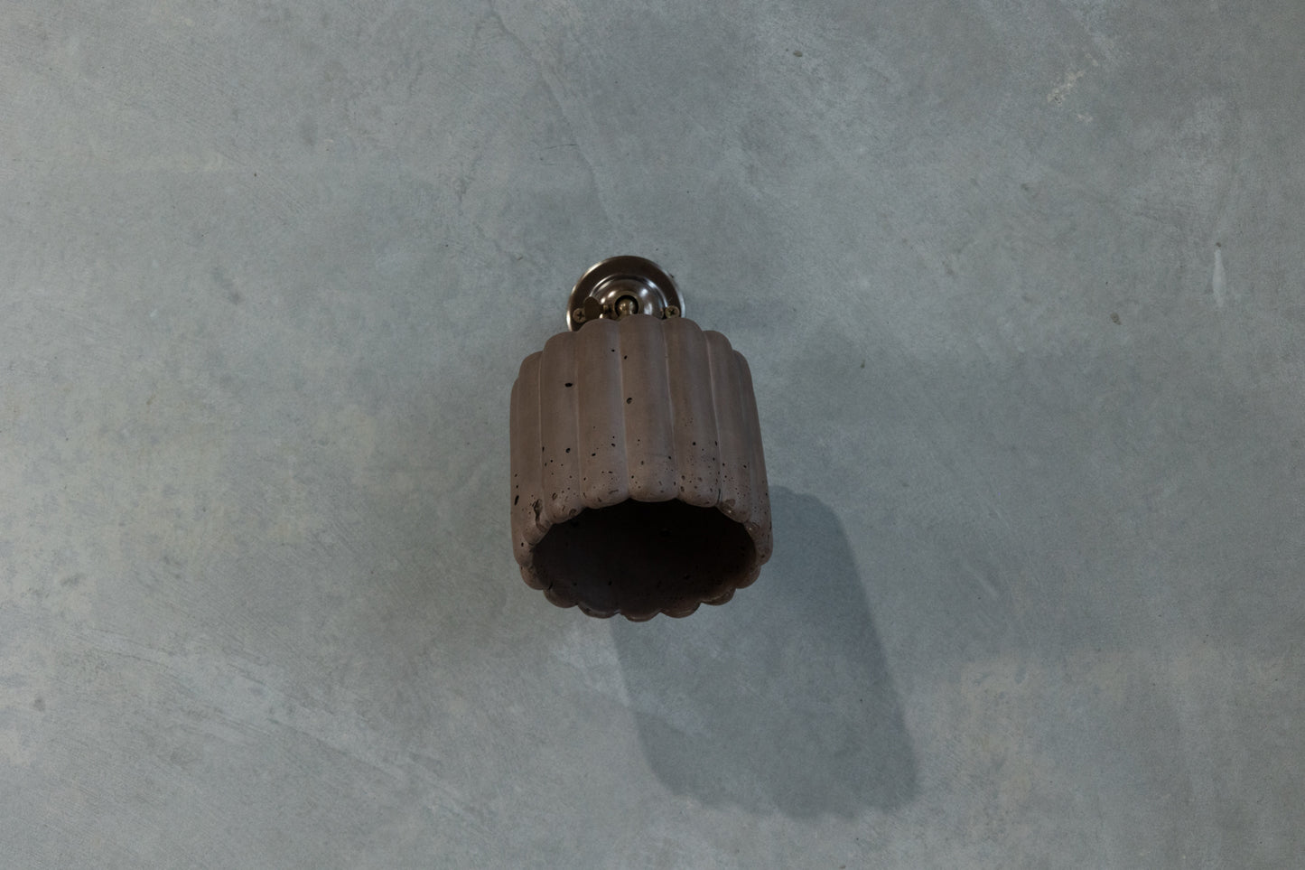 Small Fluted Wall Light with Knuckle