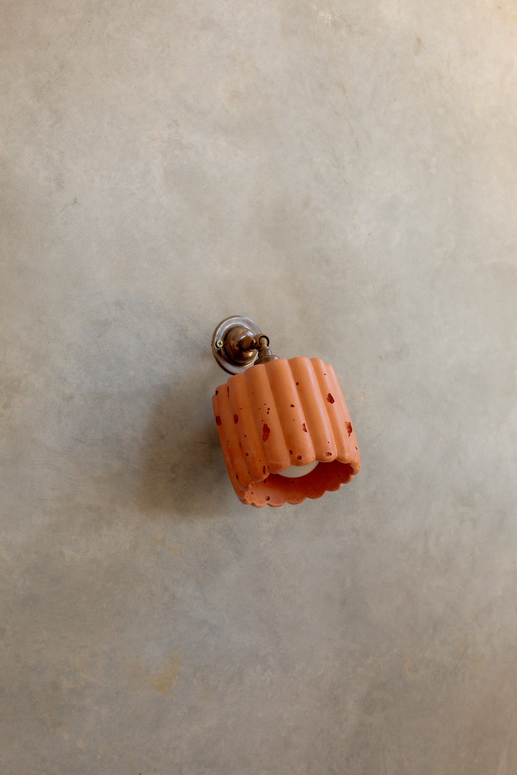 Fluted Wall Light with Knuckle