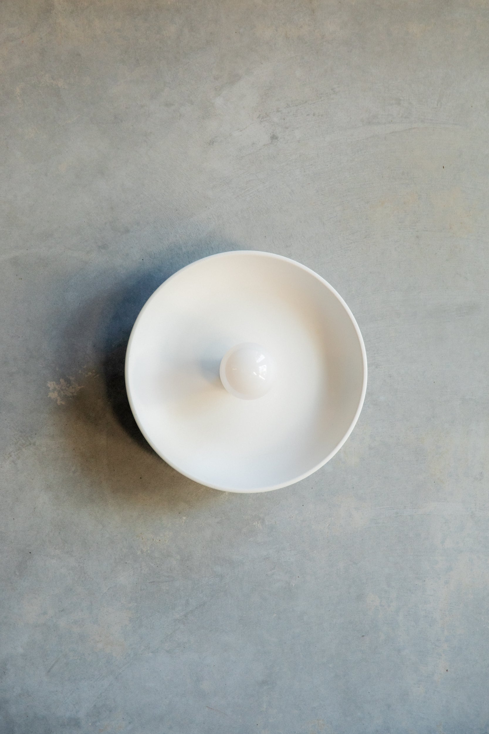Lona wall sconce