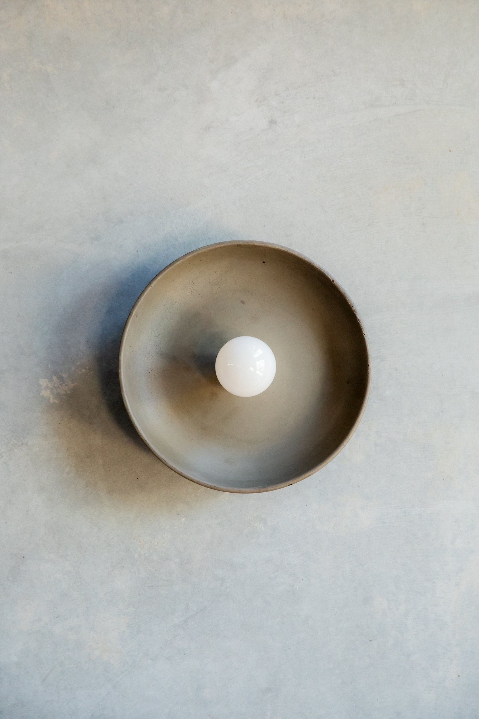 Lona wall sconce