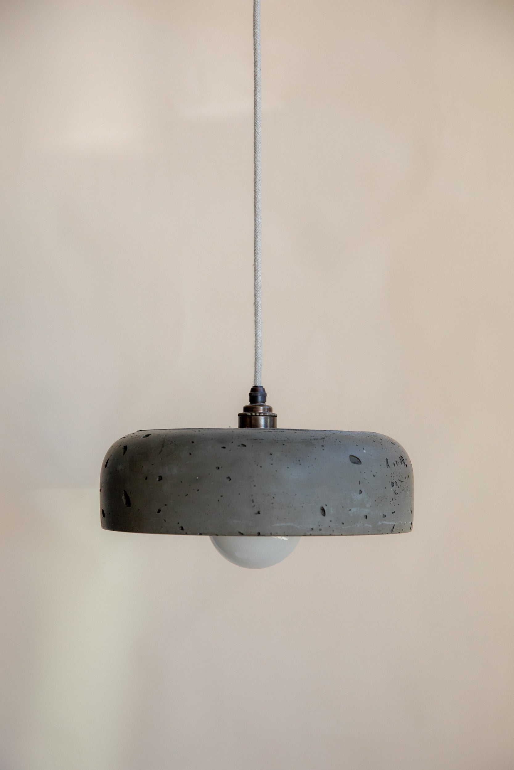 Medium Hakea Pendant