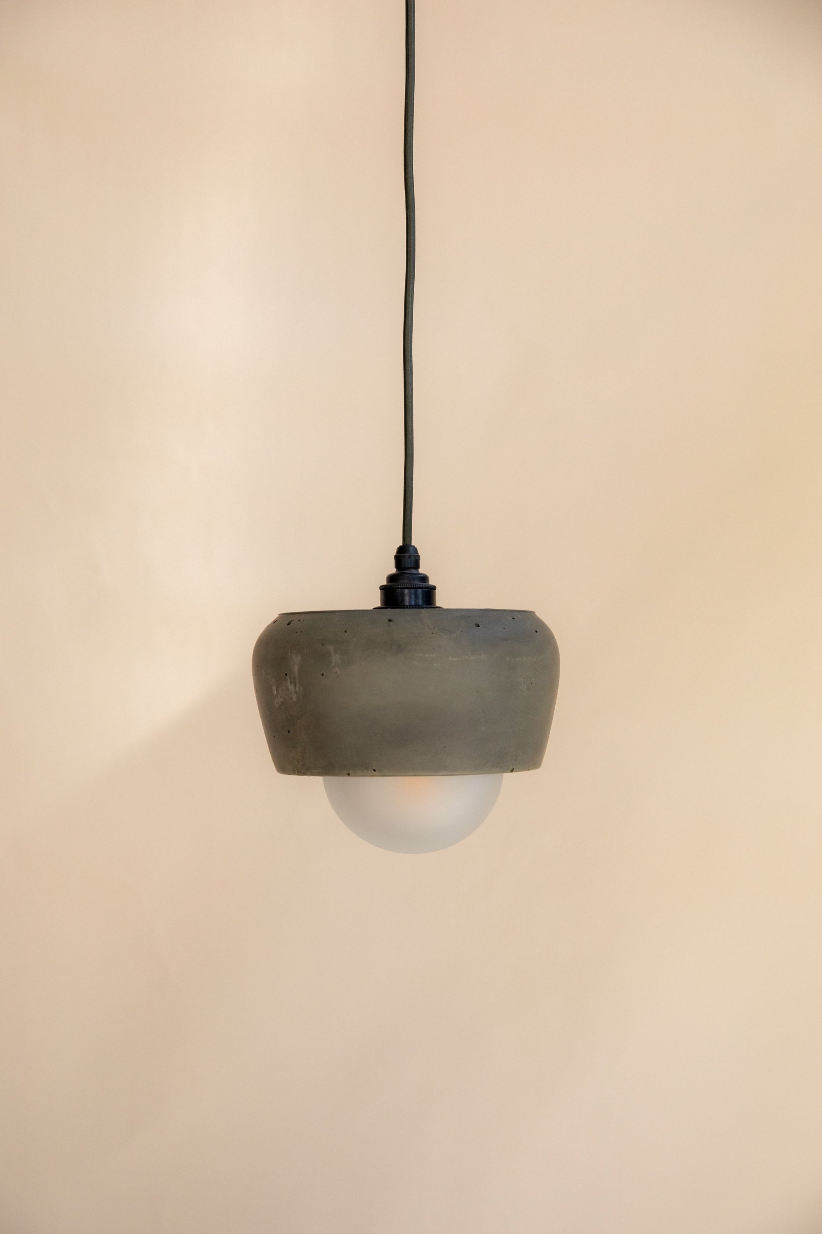 Wirru Pendant